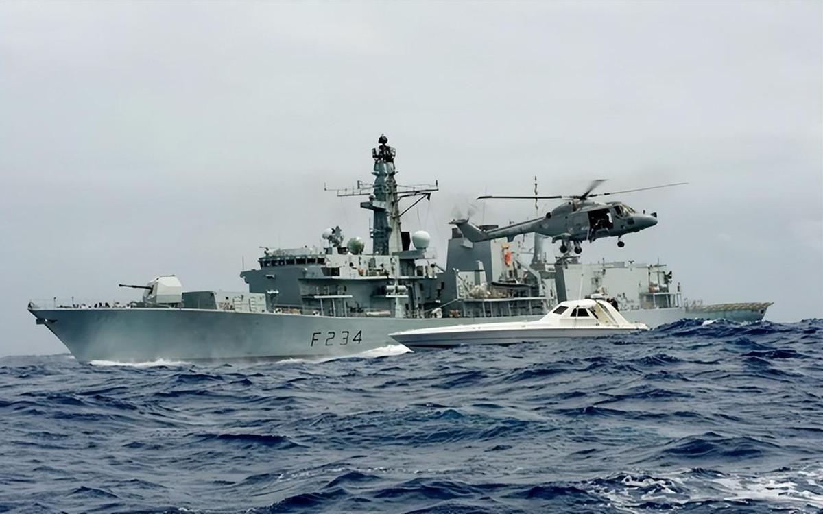 近年来，英国一直在夸大该国皇家海军在全球的部署能力，但英国《独立报》的一则报道直