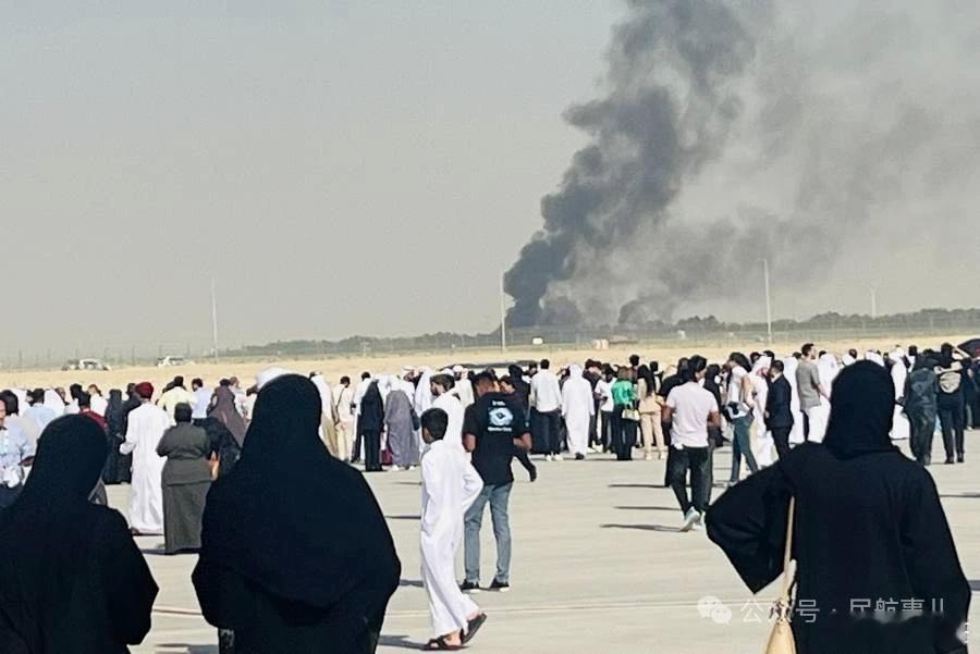 据公众号“民航事儿”:11月21日，阿联酋迪拜航展最后一天，一架印度国产第六代“