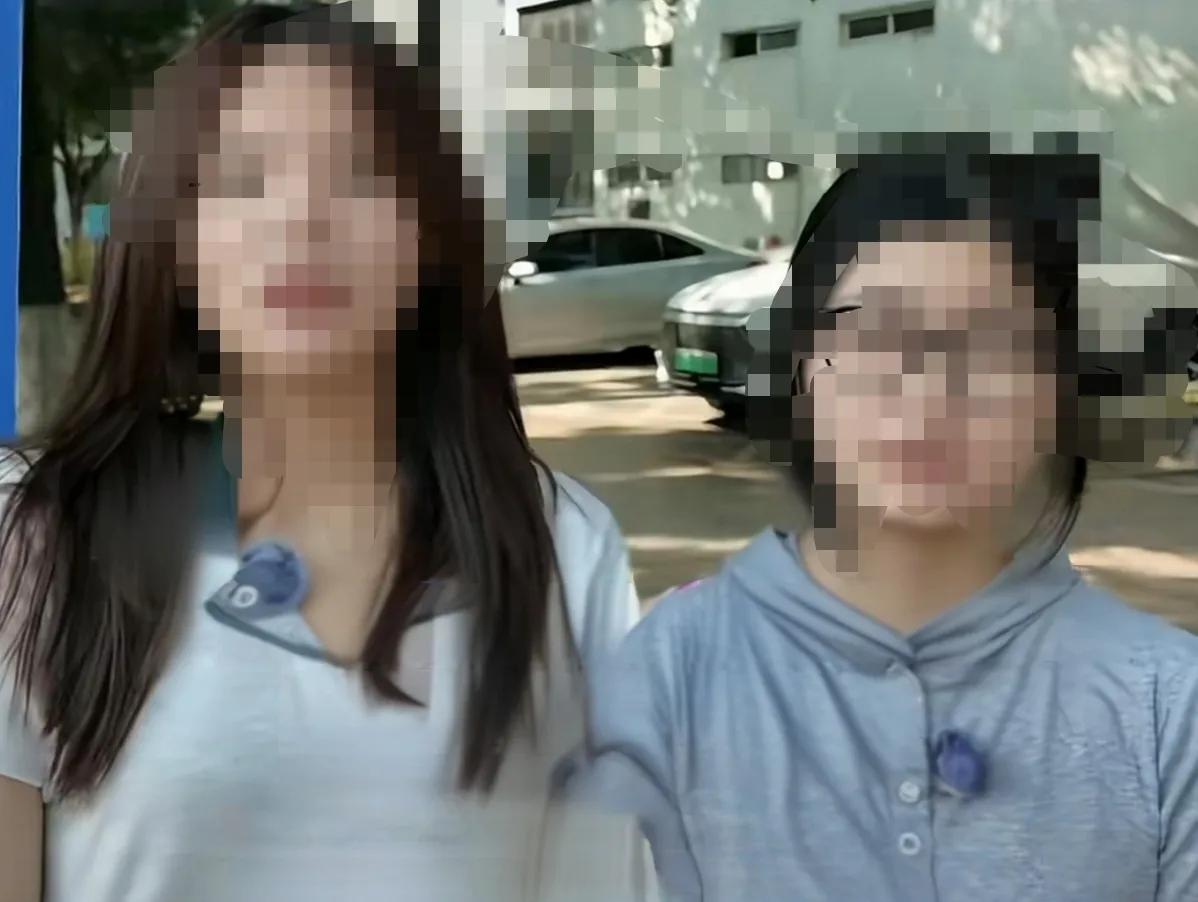宇宙的拼图！

当三峡大学的录取系统同时跳出两个“刘婉婷”时，连冰冷的数据都愣了