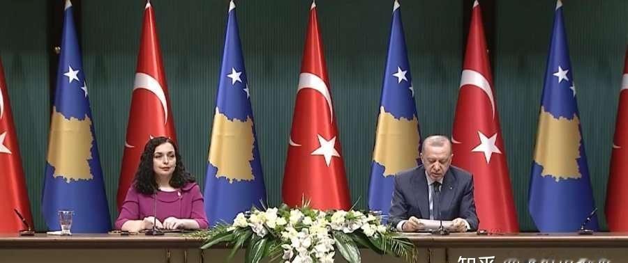 如何评价睡前消息第1013期“埃尔多安最得意的一年”？
【【睡前消息1013】埃