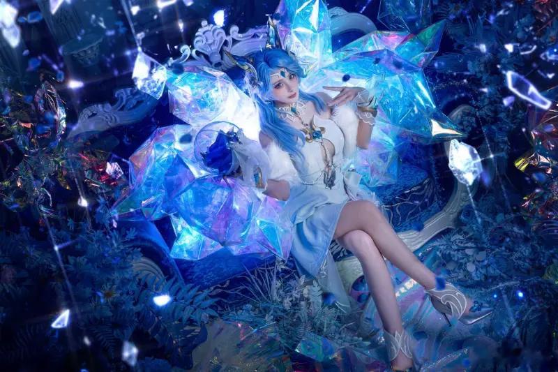 阿狸cos：看招吧，rewqararaaaaaaaaaaaa英雄联盟S15cos