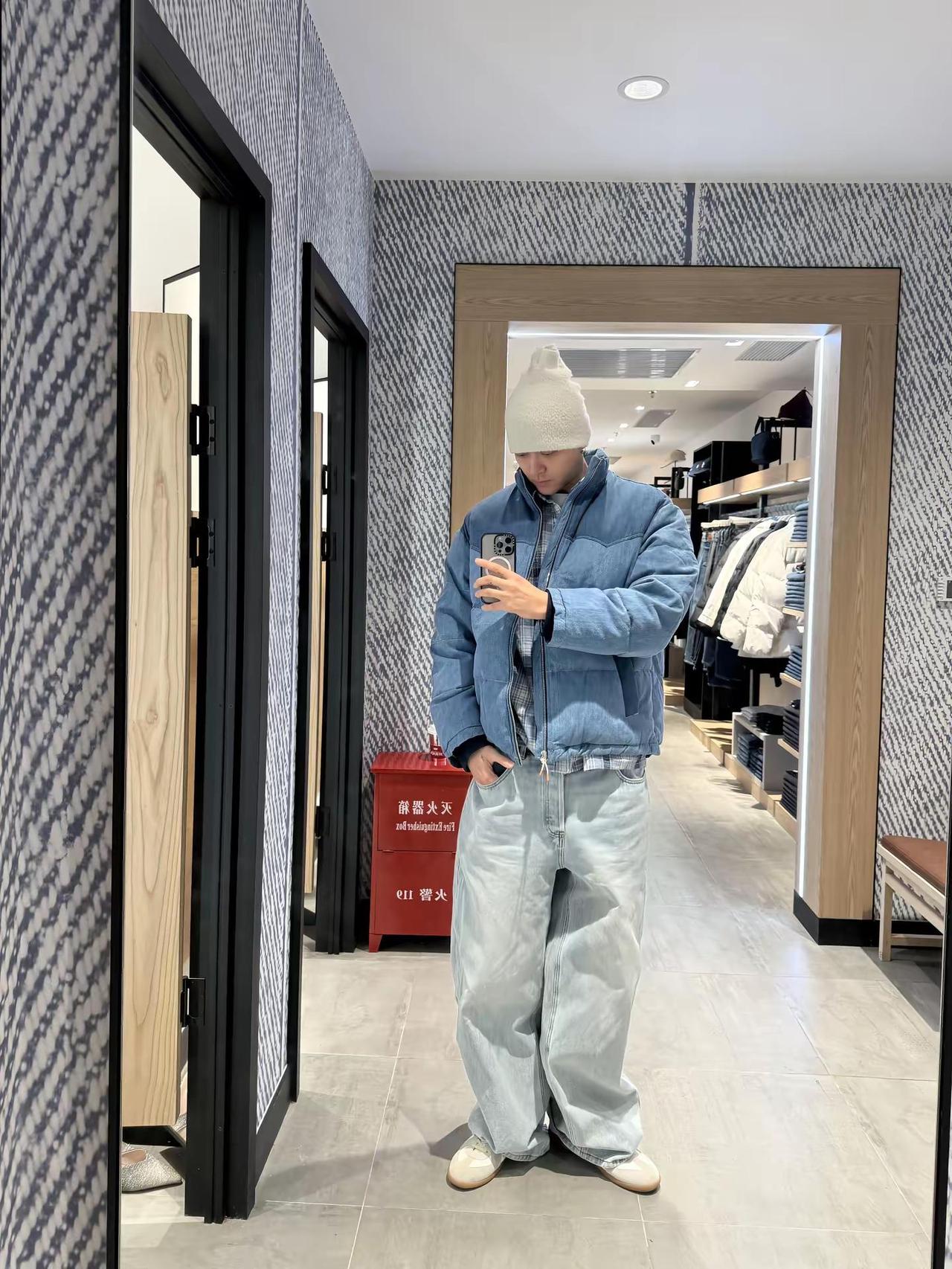 简单试个衣服。打卡一个新look 男生穿搭日记