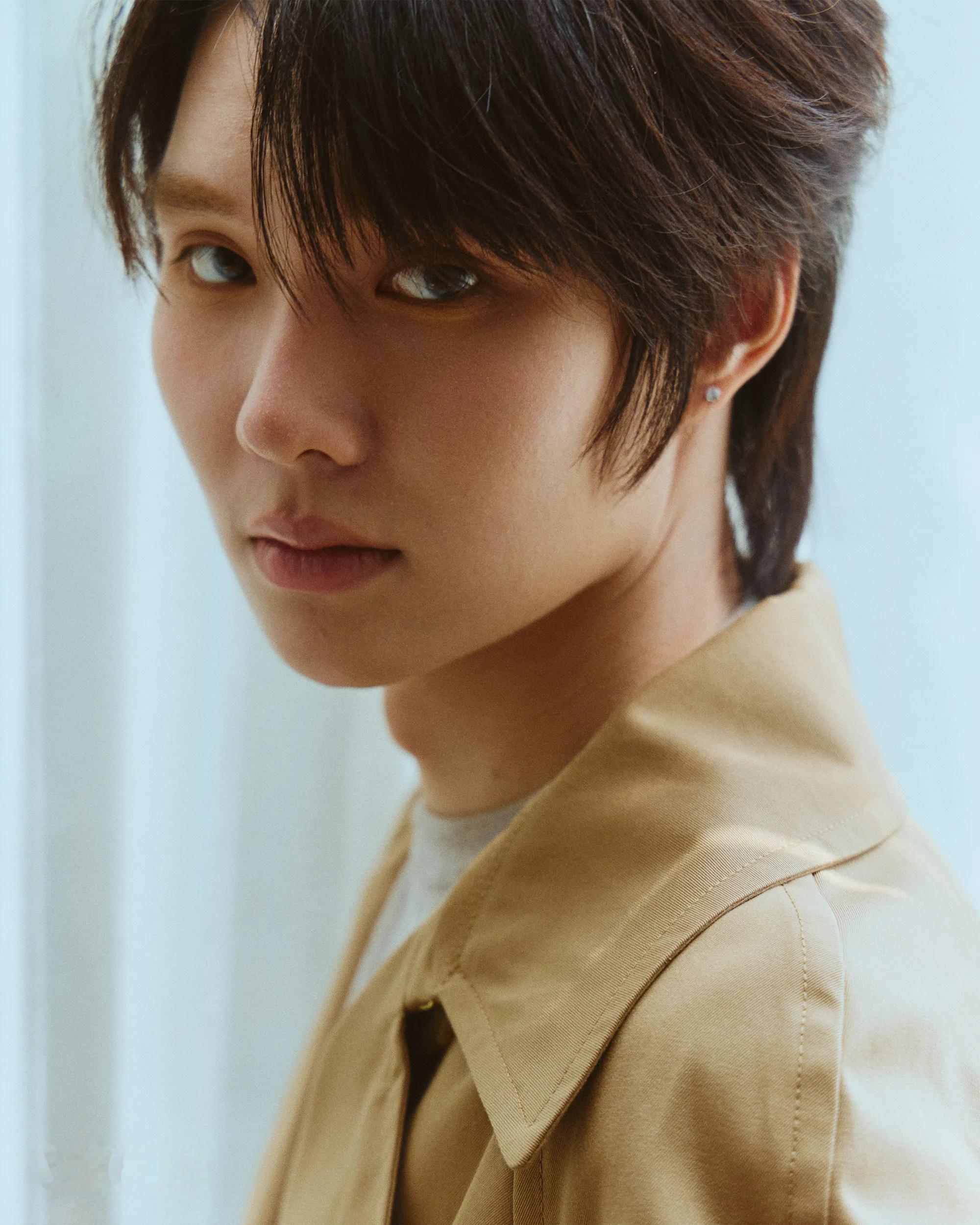 挑了十八张喜欢的©️Vogue Thailand FB 