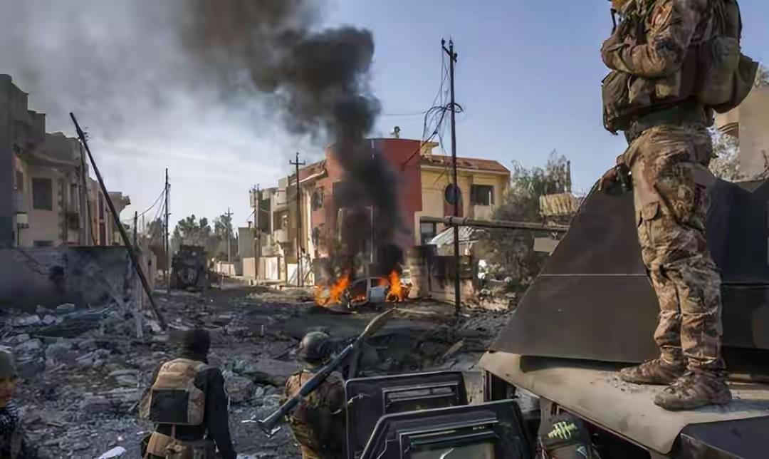 伊朗六亲不认打法震彻中东，俄鹰派连发三问：俄军为何不效仿？