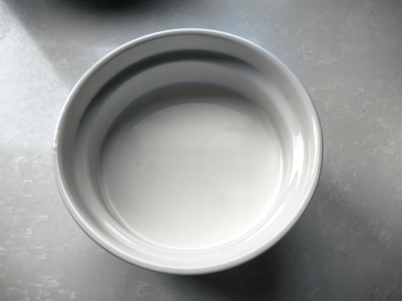当家长的特别忌讳做这种事儿，就是背后冲着孩子说自己家亲戚不好，嘲笑他们，鄙视他们