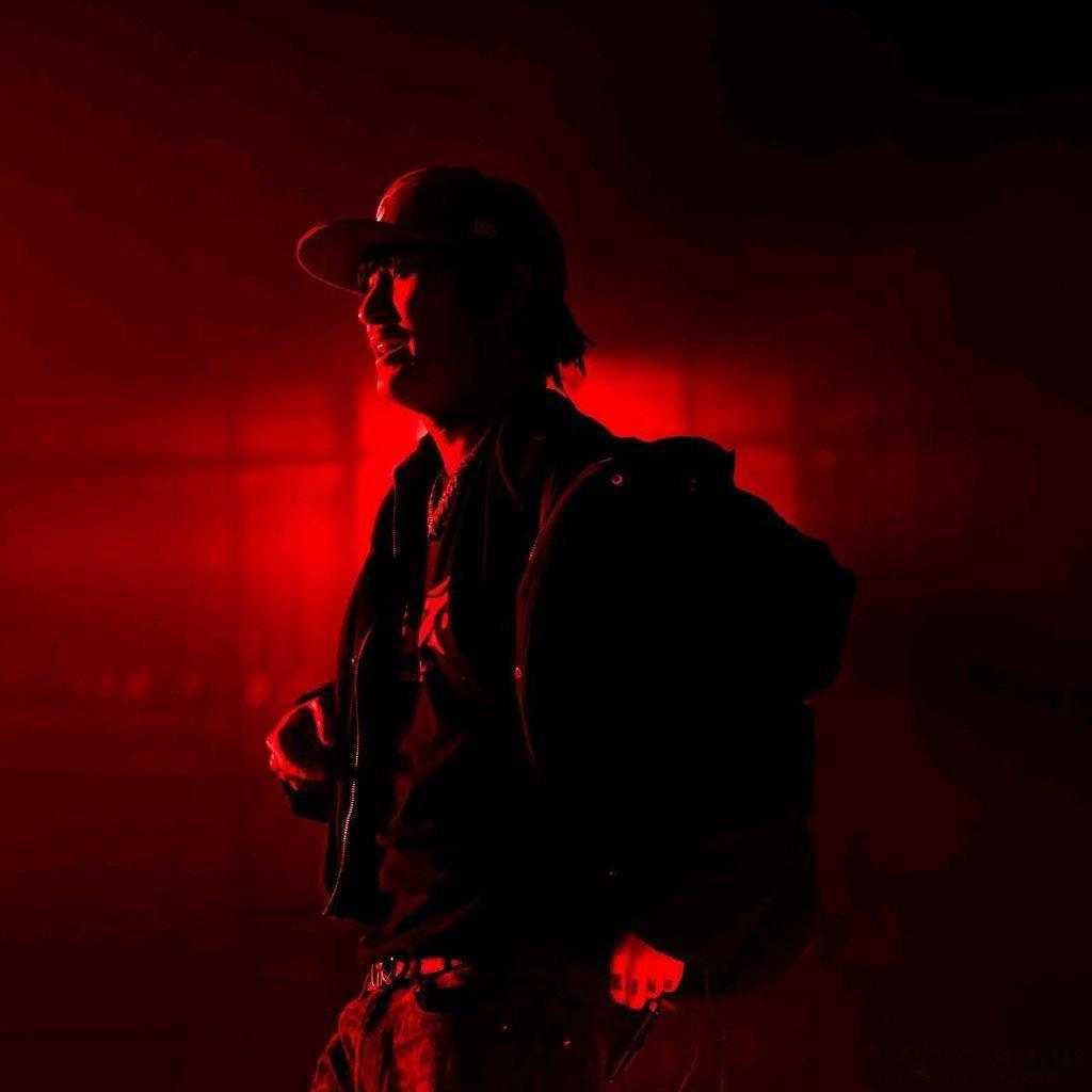 Buzzy回应他的人生首专《鲶鱼Mixtape》何时上架音乐平台！🔥“很快了”