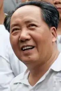 伟人慈祥和蔼可亲的脸庞！