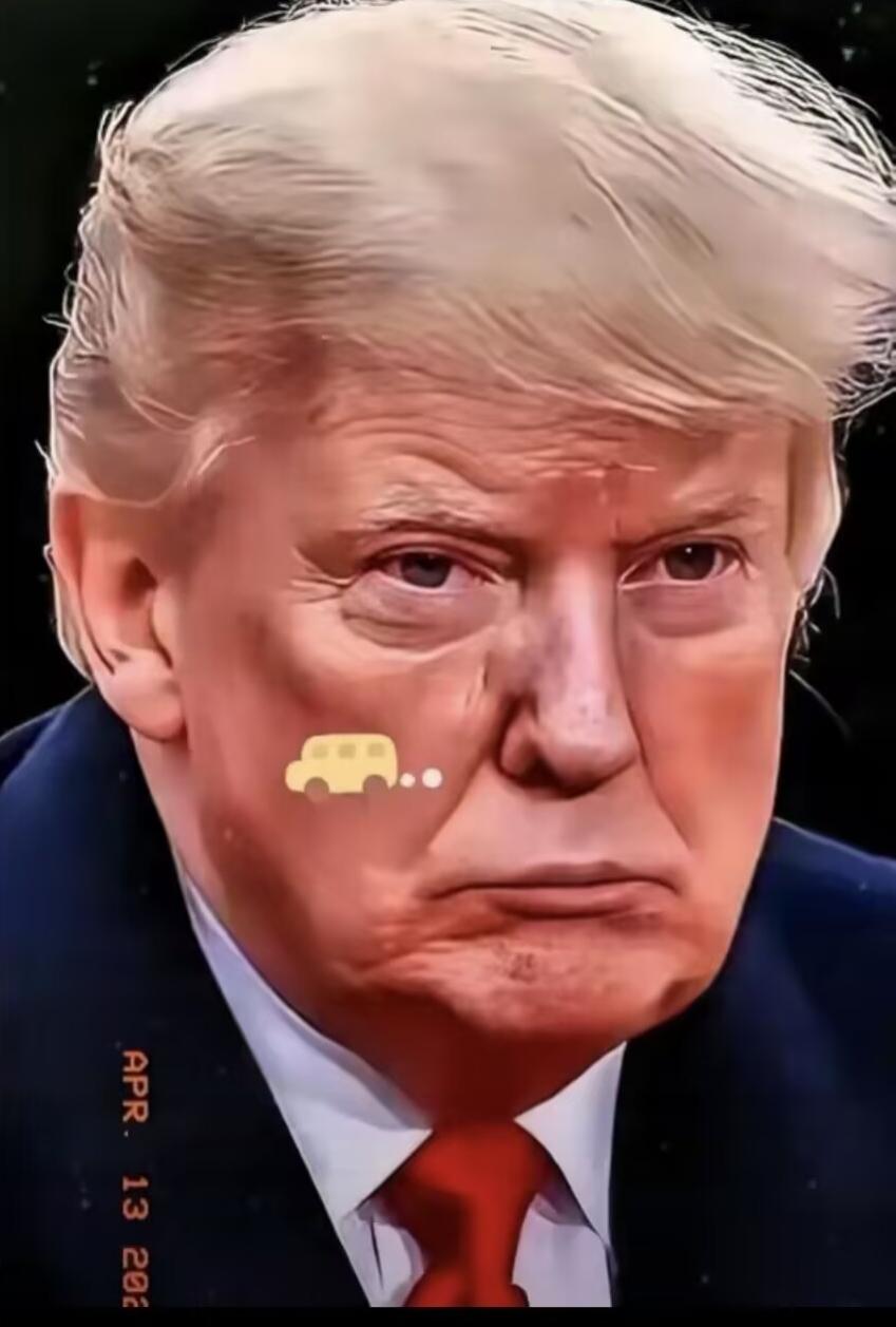 真吓我一跳！难怪美国急着要卖H20芯片呢，据报道，这种芯片价格在每片10万元人民