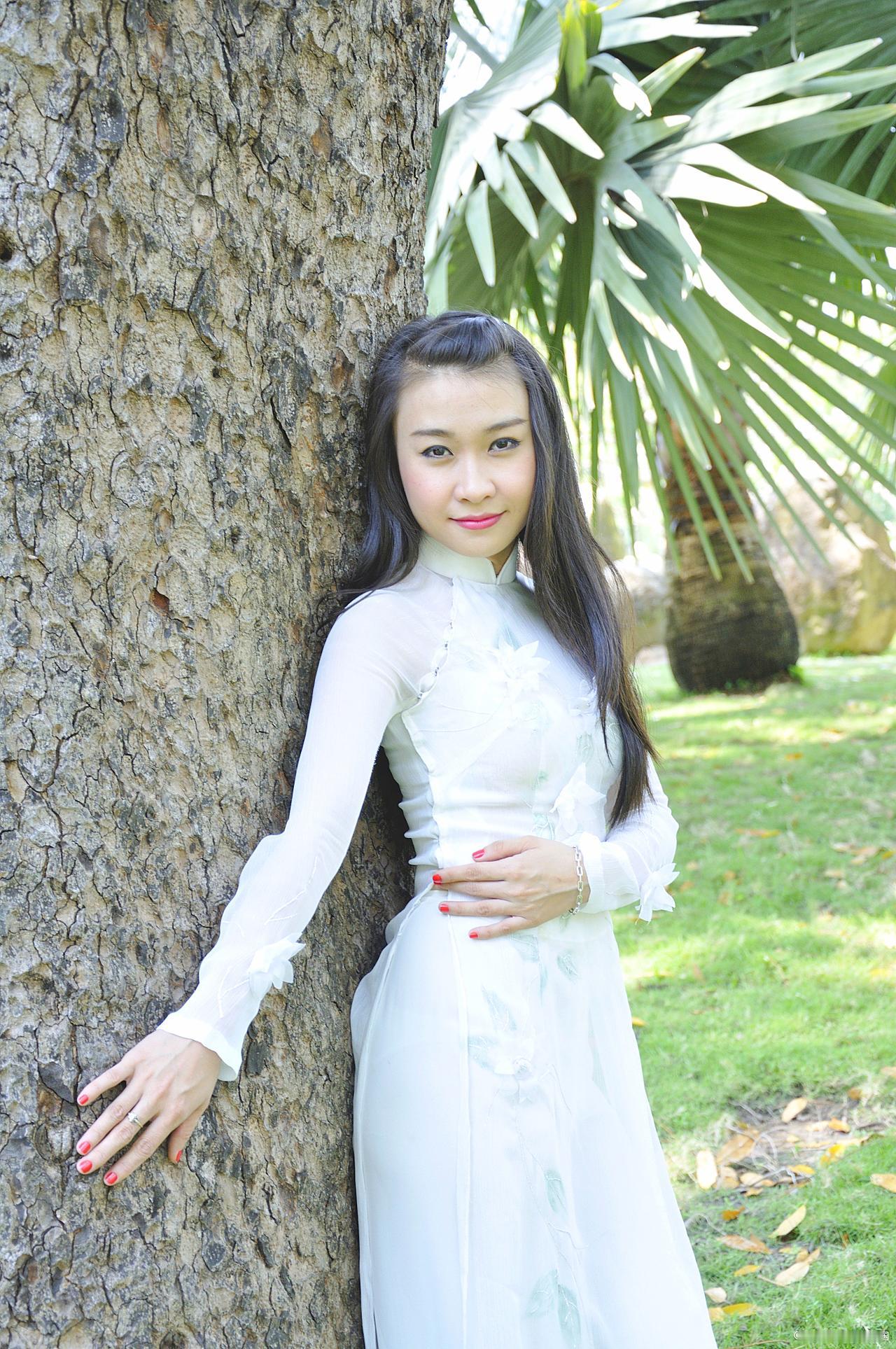 嫁到中国最多的外国人：
1、印度，3500人
2、蒙古，3800人
3、法国，4