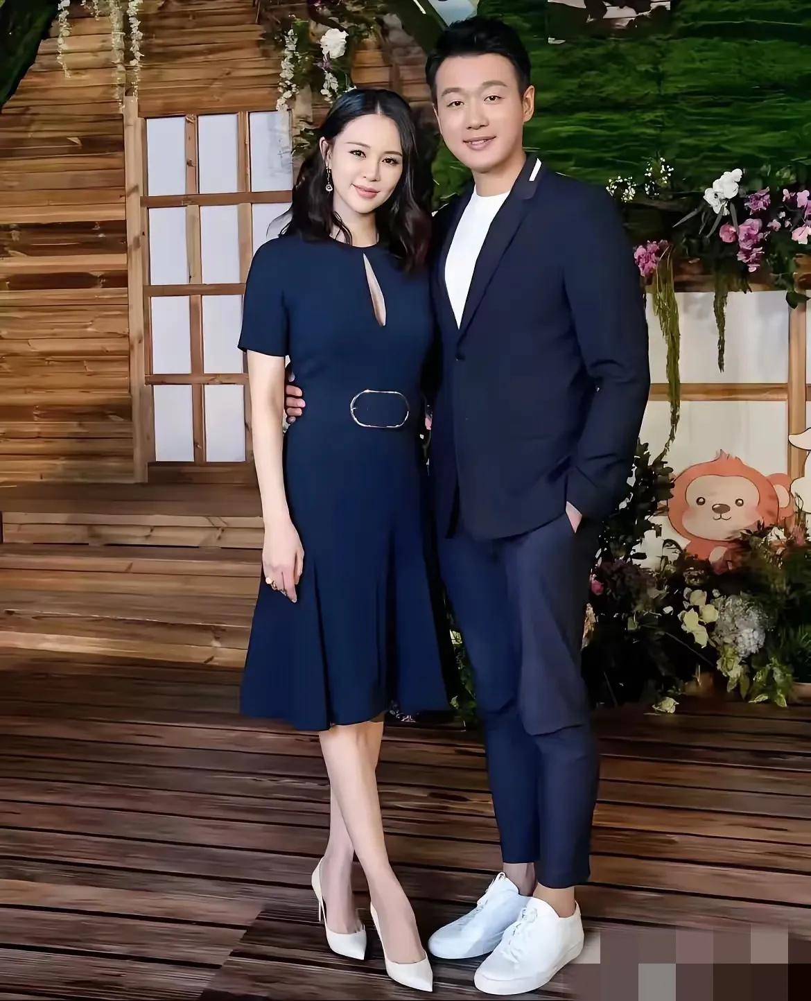 佟大为夫妇，人们眼中的郎才女貌。