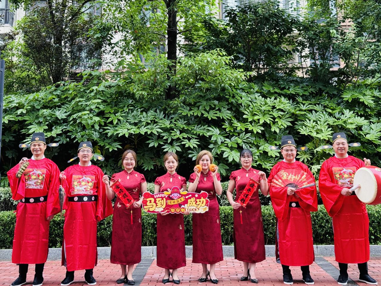 碧桂园物业暖心助考，为社区学子梦想护航

      十年磨一剑，今朝试锋芒。随