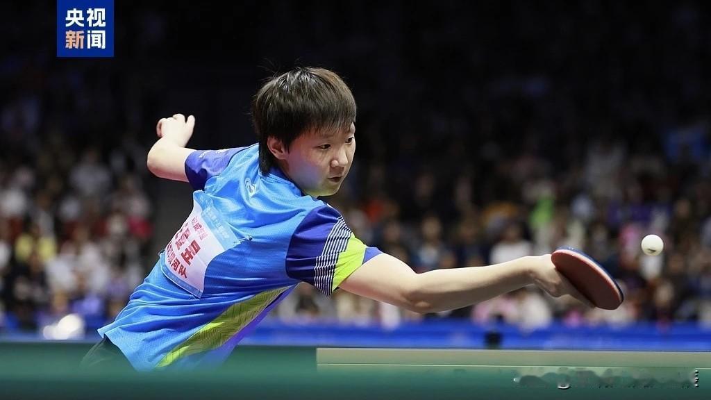 四年了，她俩又碰上了！这次王曼昱还是咬牙顶住，4比2硬生生把全运会女单冠军又留在