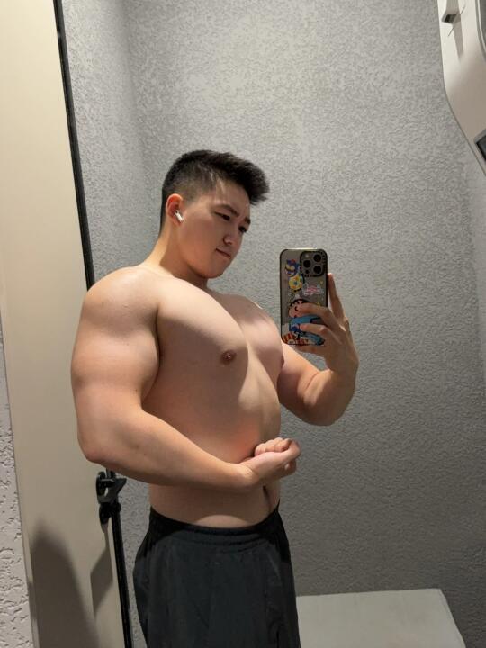 虐胸日💪🏻