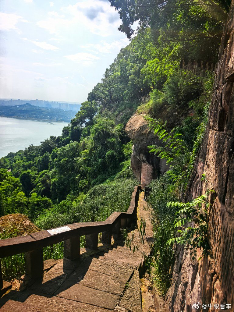 到重庆，没进城看看钓鱼城一个合川小城，往大了看也是改变世界格局的城蒙哥汗在这里丧