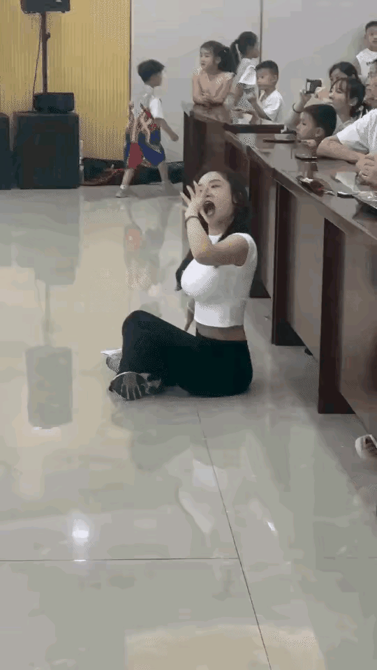 有个会跳舞的老师是多么的幸福
