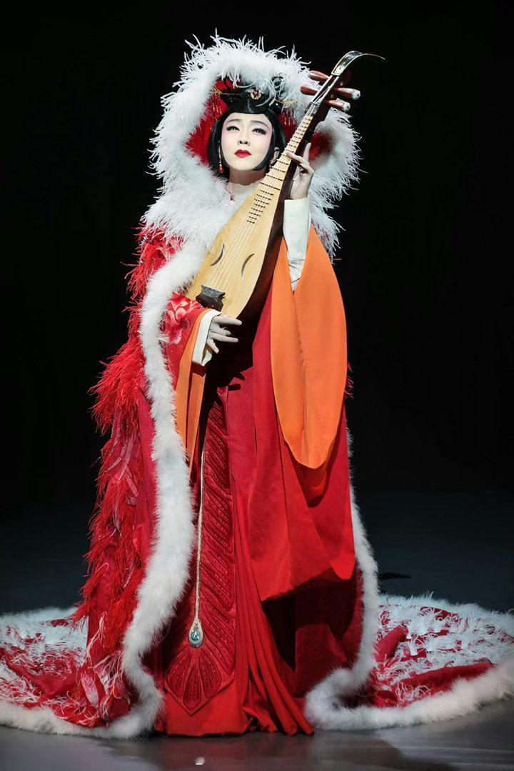 李玉刚常州演唱会官宣加场李玉刚巡演常州站连唱2场 出道二十年，李玉刚用国风唱腔征