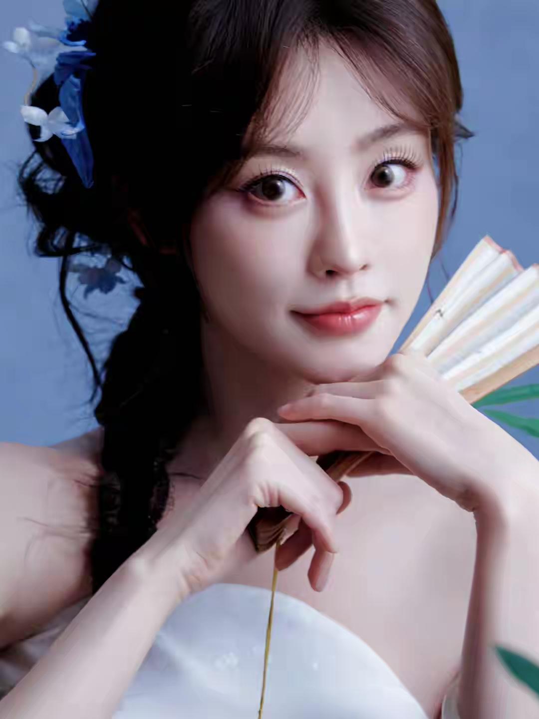 书香满怀，墨韵流芳。