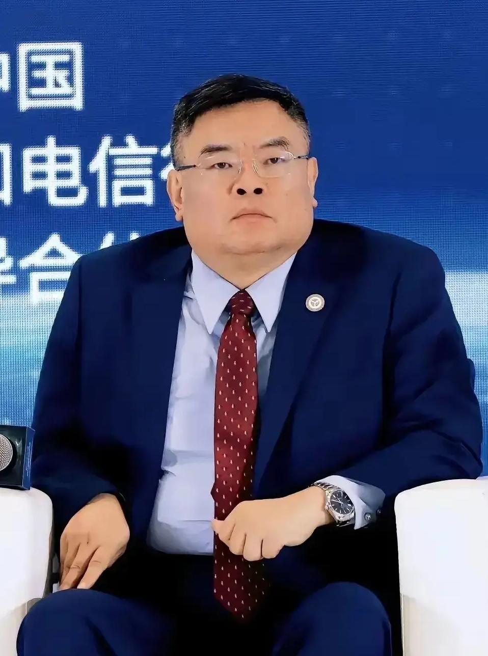 瞒不住了，摊牌了！
3月18日7时01分，北京，中国新闻周刊证实，拥有近2万名律