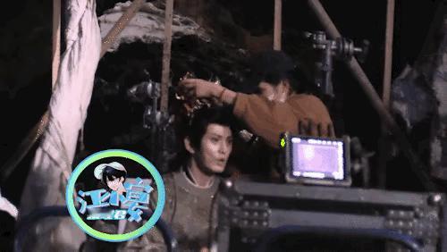 #徐正溪退圈声明后现身片场#4月16日，徐正溪宣布不当演员后，有狗仔在某片场拍到