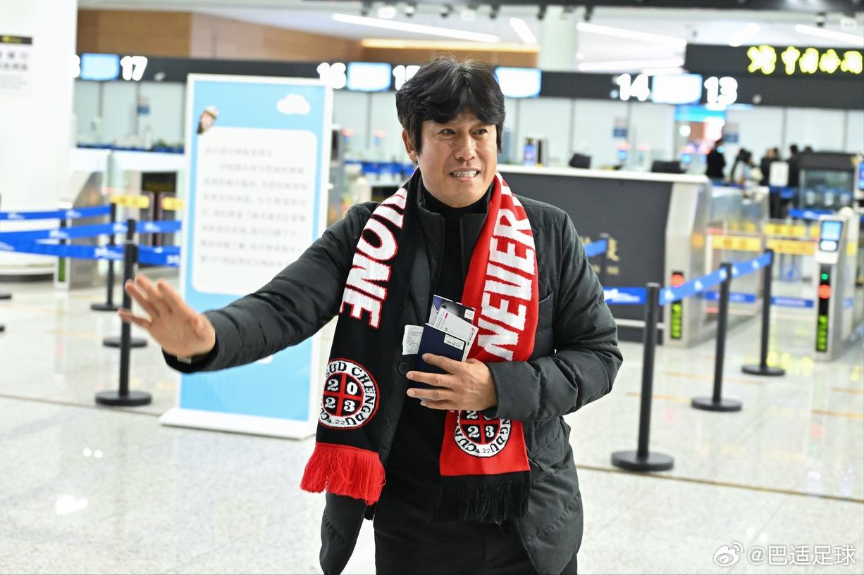 随着比赛的进行，肯定会有主帅下课，徐正源会不会回归中超呢？他在中超已经打出了名堂