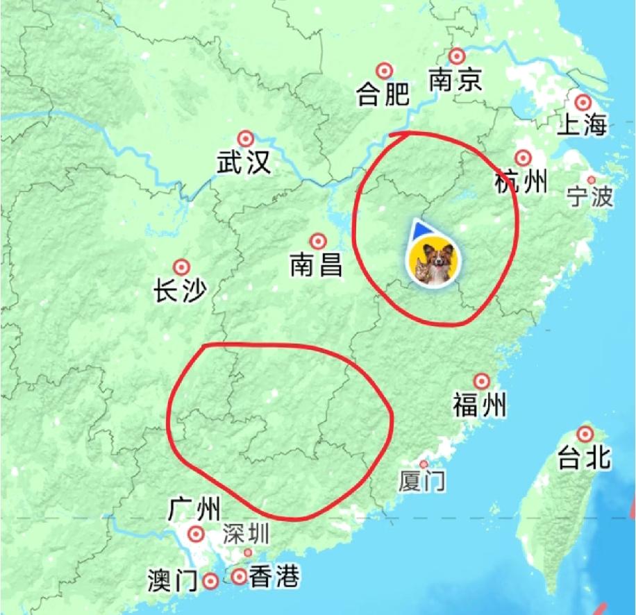 真的特别疑惑，为啥偏偏在这四省交界的地方，方圆300公里内，愣是没出一个能挑大梁