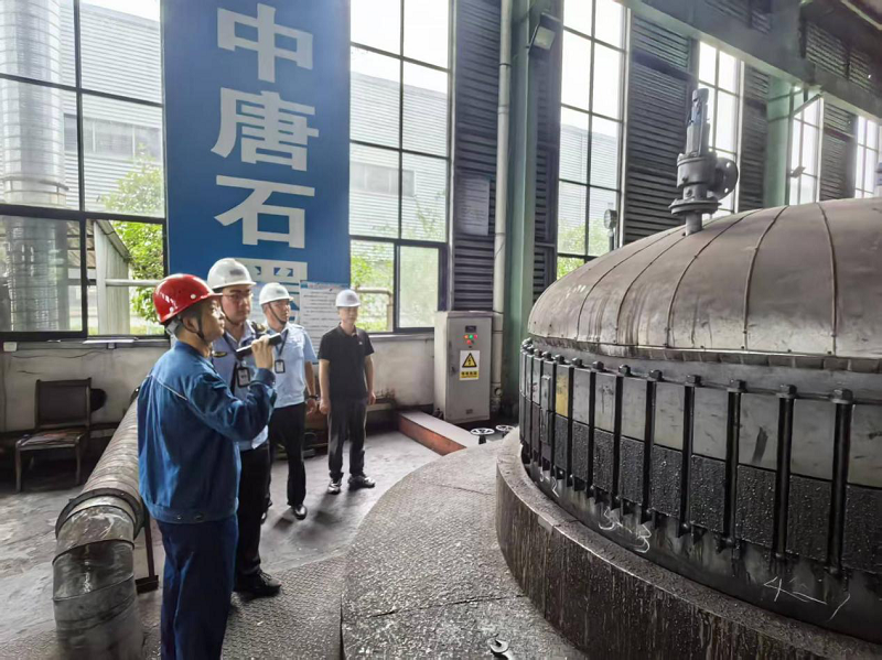 市特检中心圆满完成全省首台石墨制压力容器制造监督检验