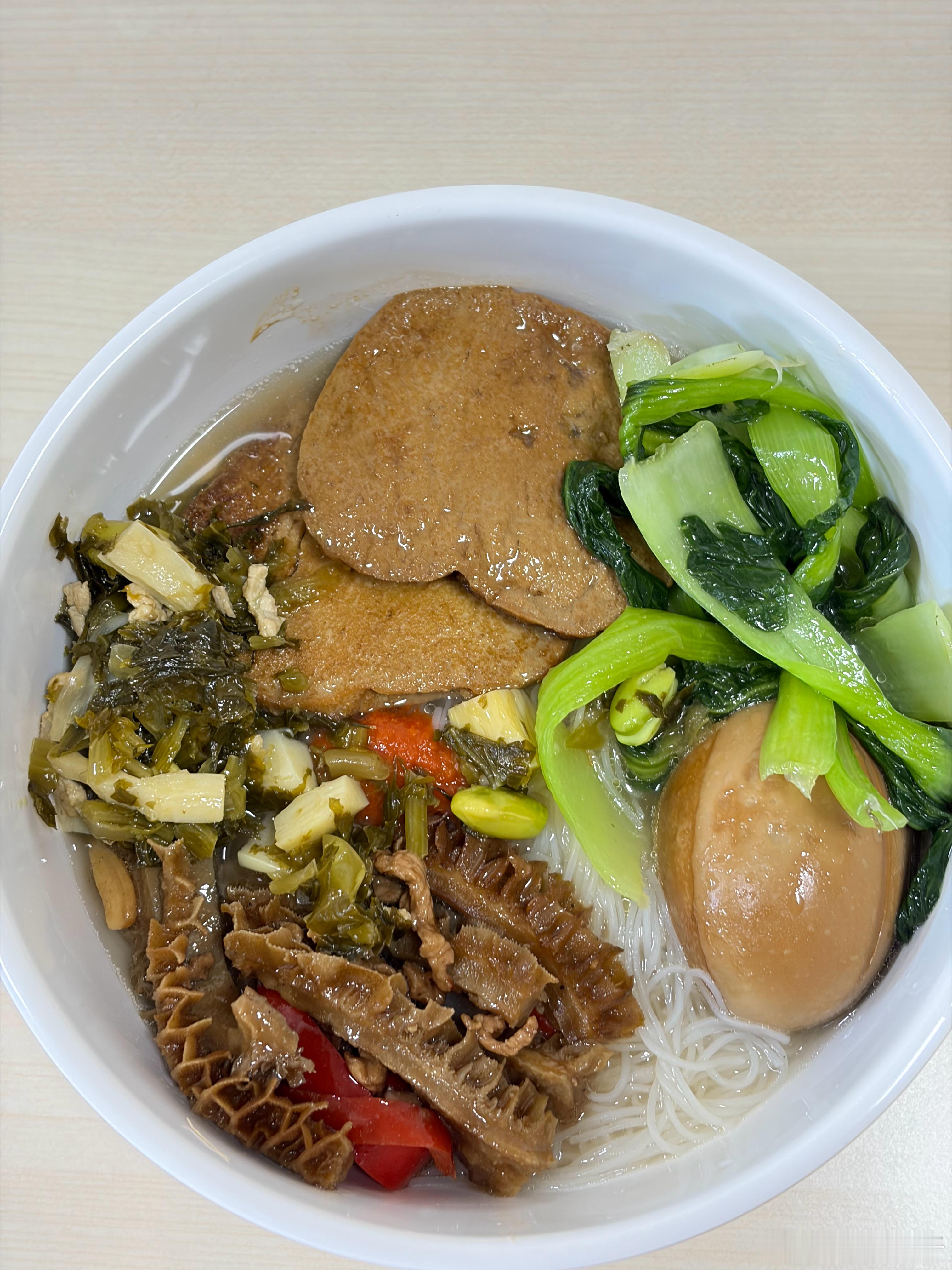 简简单单一碗面🍜 