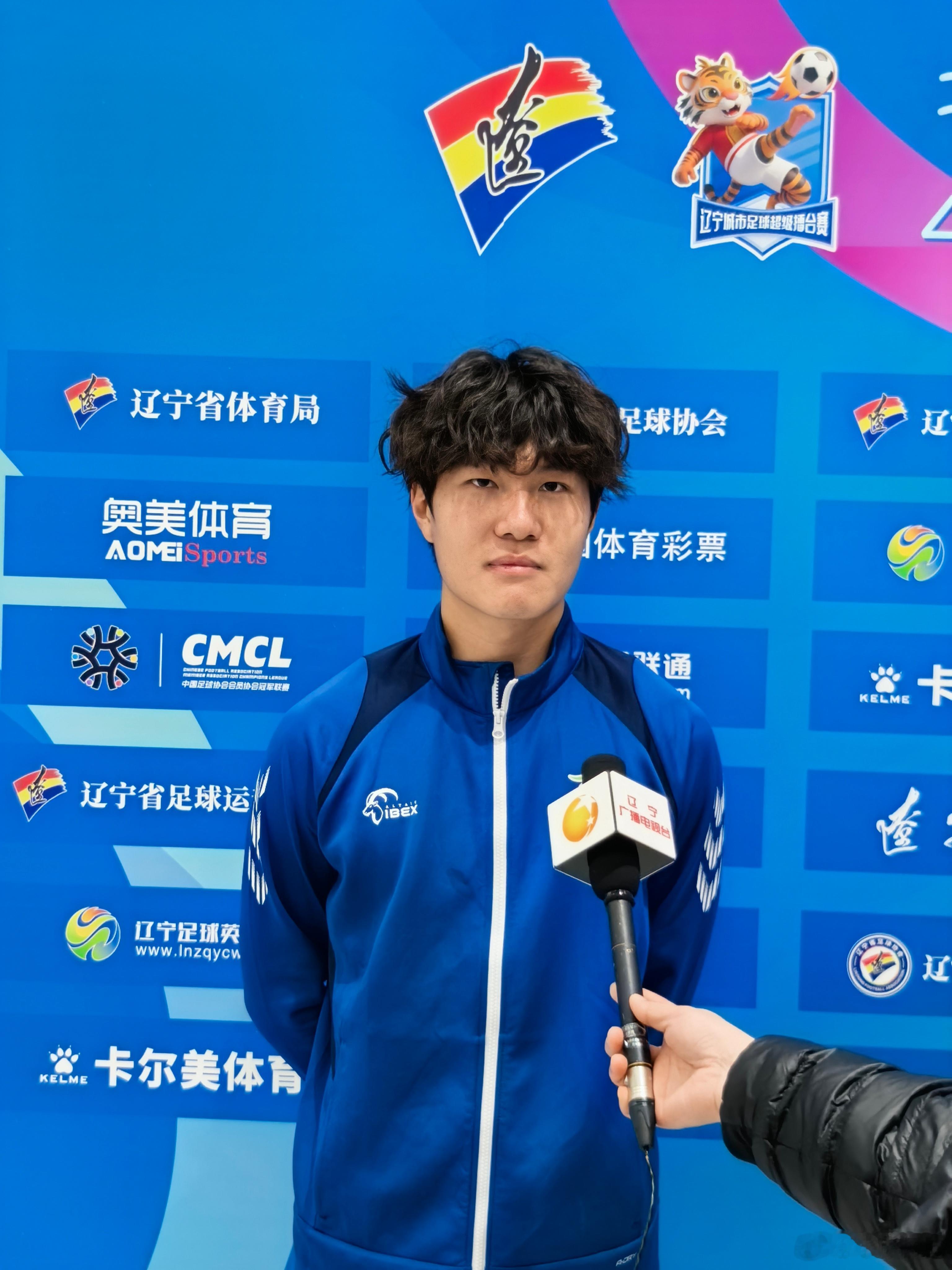 恭喜我们的小伙子拿下了梭鱼湾的第一座冠军奖杯，无数的偶然创造了历史的必然，所以今