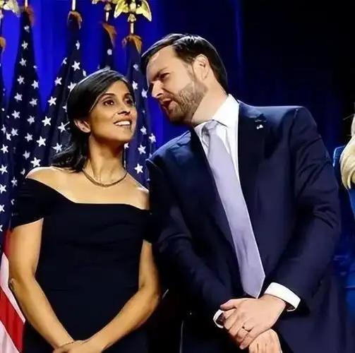 锁定2028总统的信号，竟从副总统夫人嘴里漏出！万斯妻子乌莎一句“对丈夫未来保持