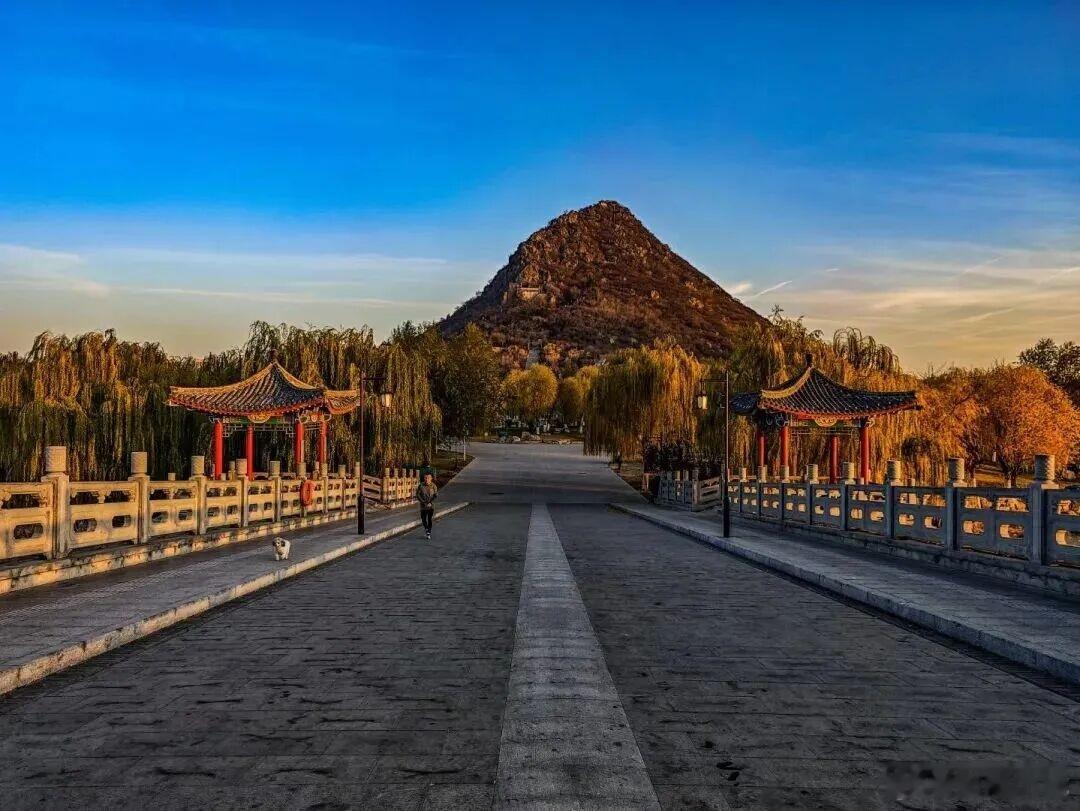 周末要到啦！徐州的车友们看过来，推荐两条自驾游宝藏路线～ 小能周末漫游计划1️⃣