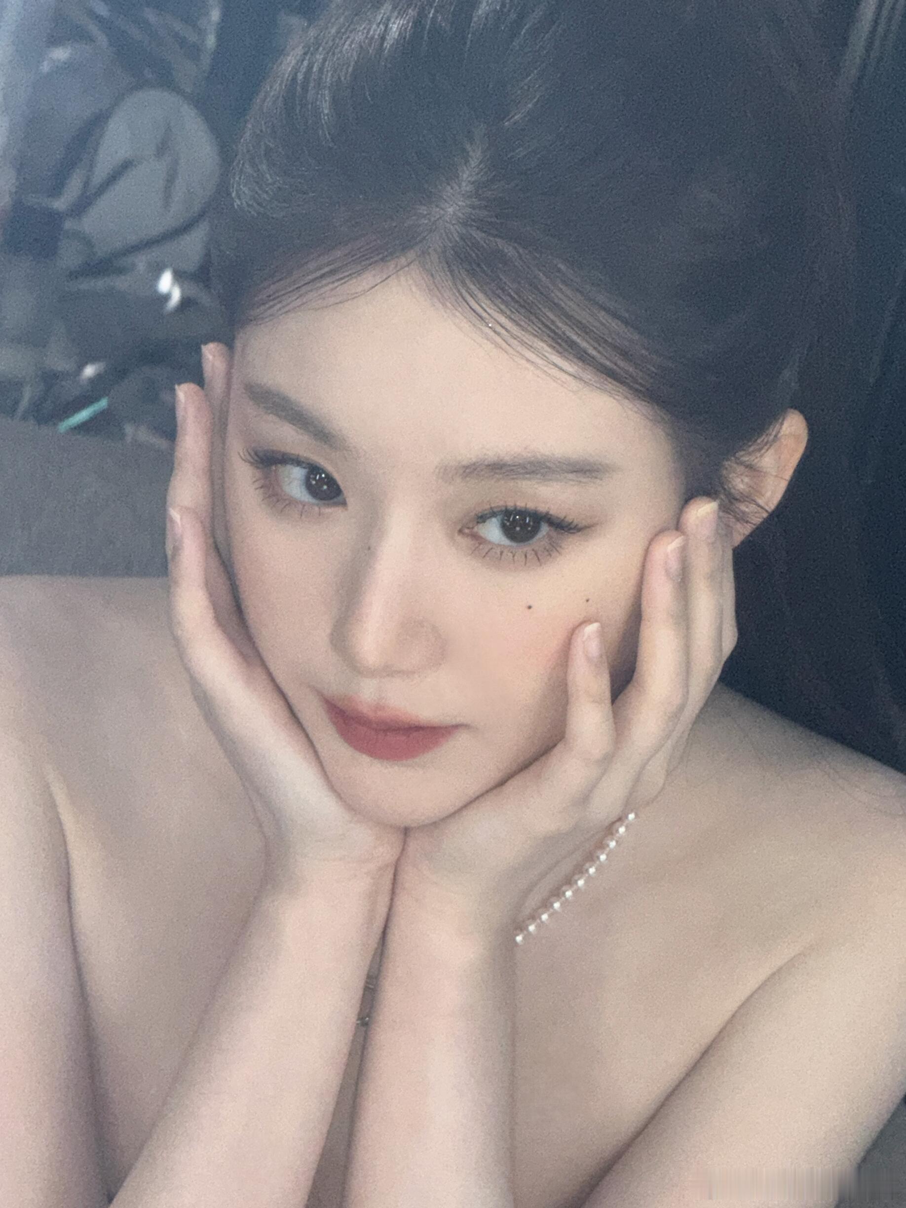叶舒华性感韩妈怼脸可以给吗？