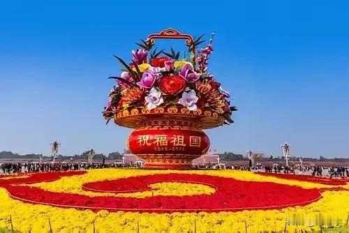 首发原创/刘忠学
七绝：五一感怀二首
（一）
劳动人民最光荣，自食其力力无穷。