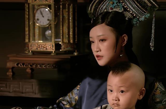 不只是喂奶那么简单！清朝皇室乳母，到底做什么工作？

清朝的乳母制度，说白了就是