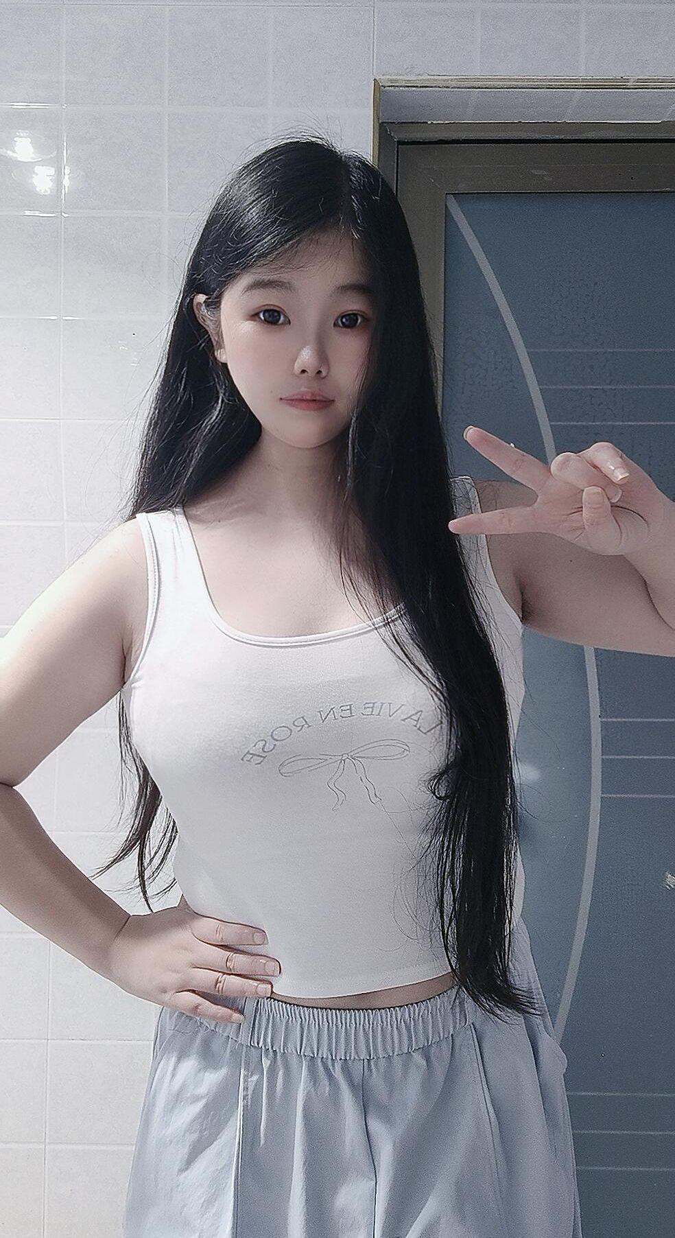 等一个情绪稳定，并且不会轻易离开的人。