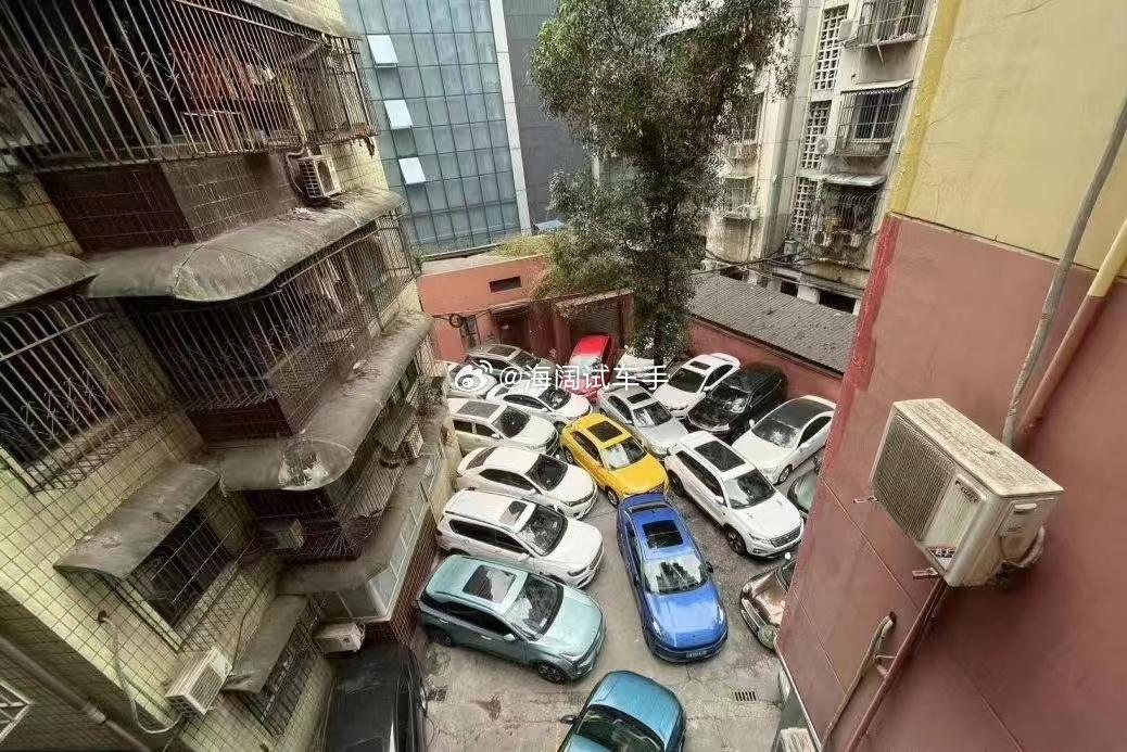 这个停车场是防盗吗？？？