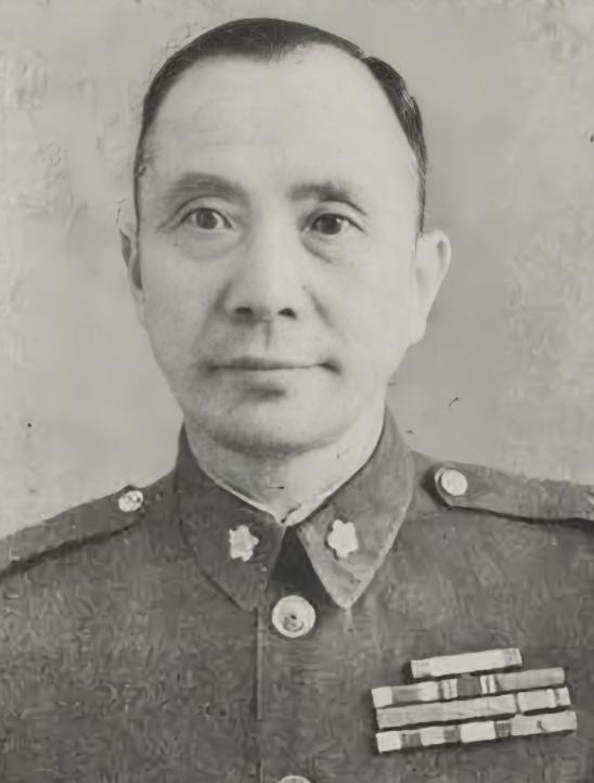1943年，我军俘虏了韩德勤，没想到韩德勤却摆起架子来，嚷着要见陈毅，新四军战士