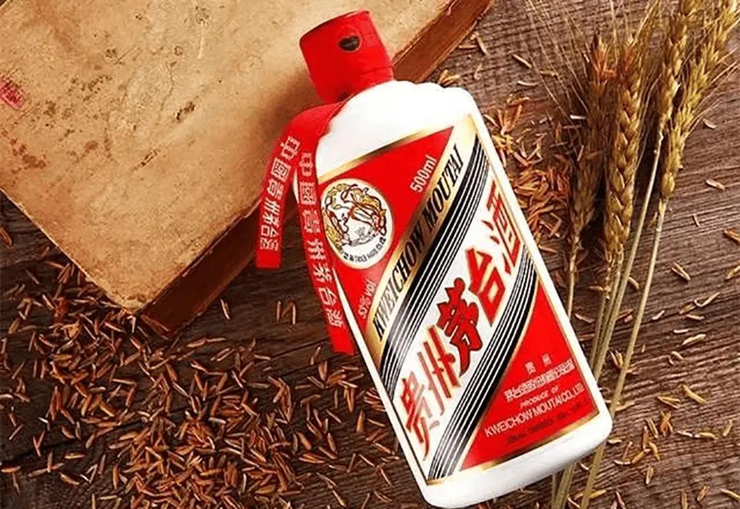 一代人有一代人的“茅台”，以前喝茅台，现在喝蜜雪、瑞幸、霸王茶姬、喜茶、茶百道、