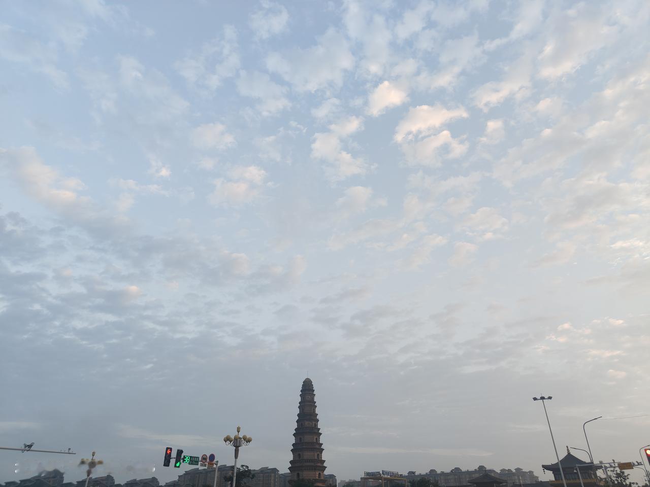 早上的白云