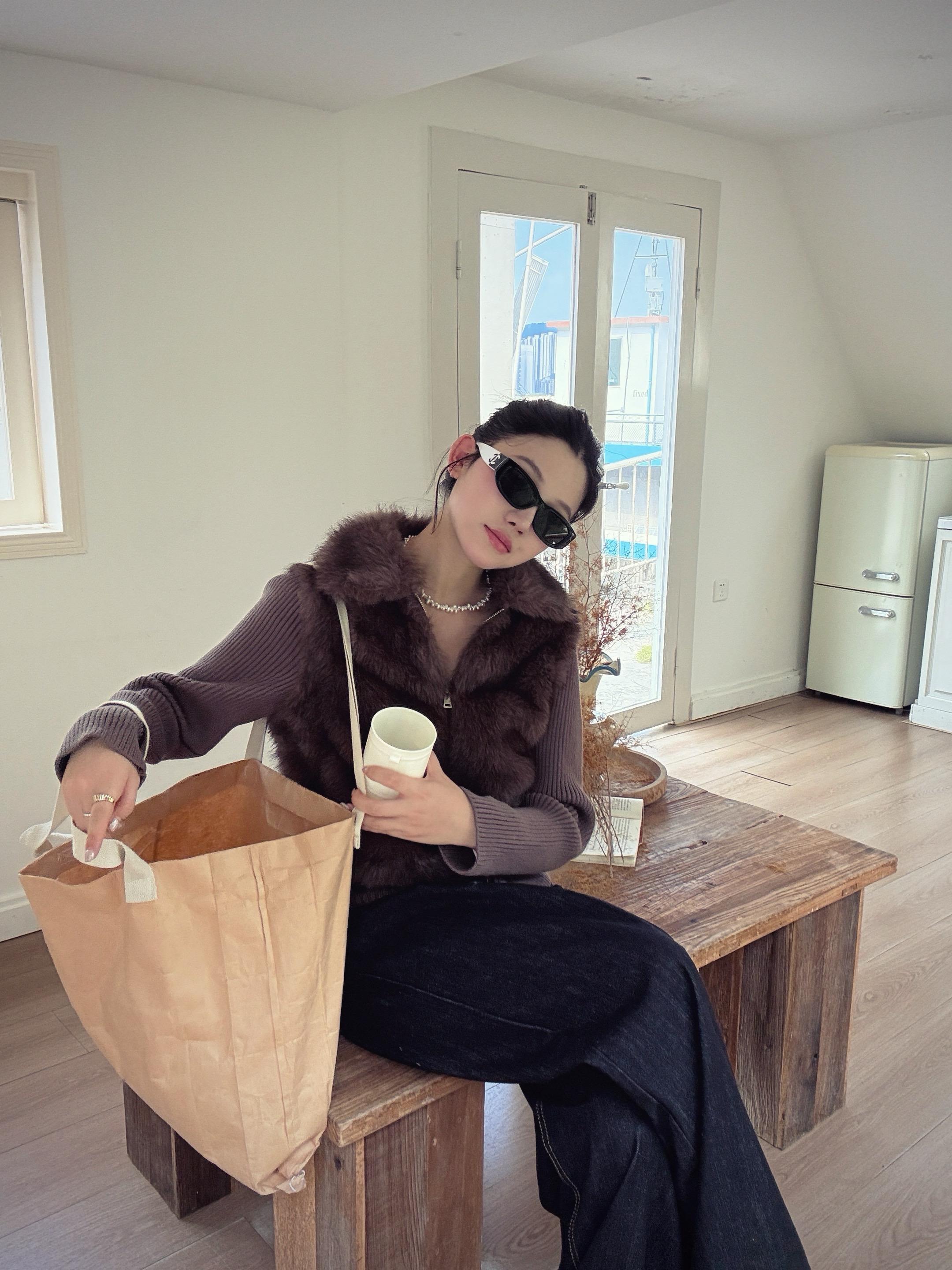 拍下幸福的瞬间，这样我也站在幸福里 亲爱的审核员 纯穿搭分享 无任何不...