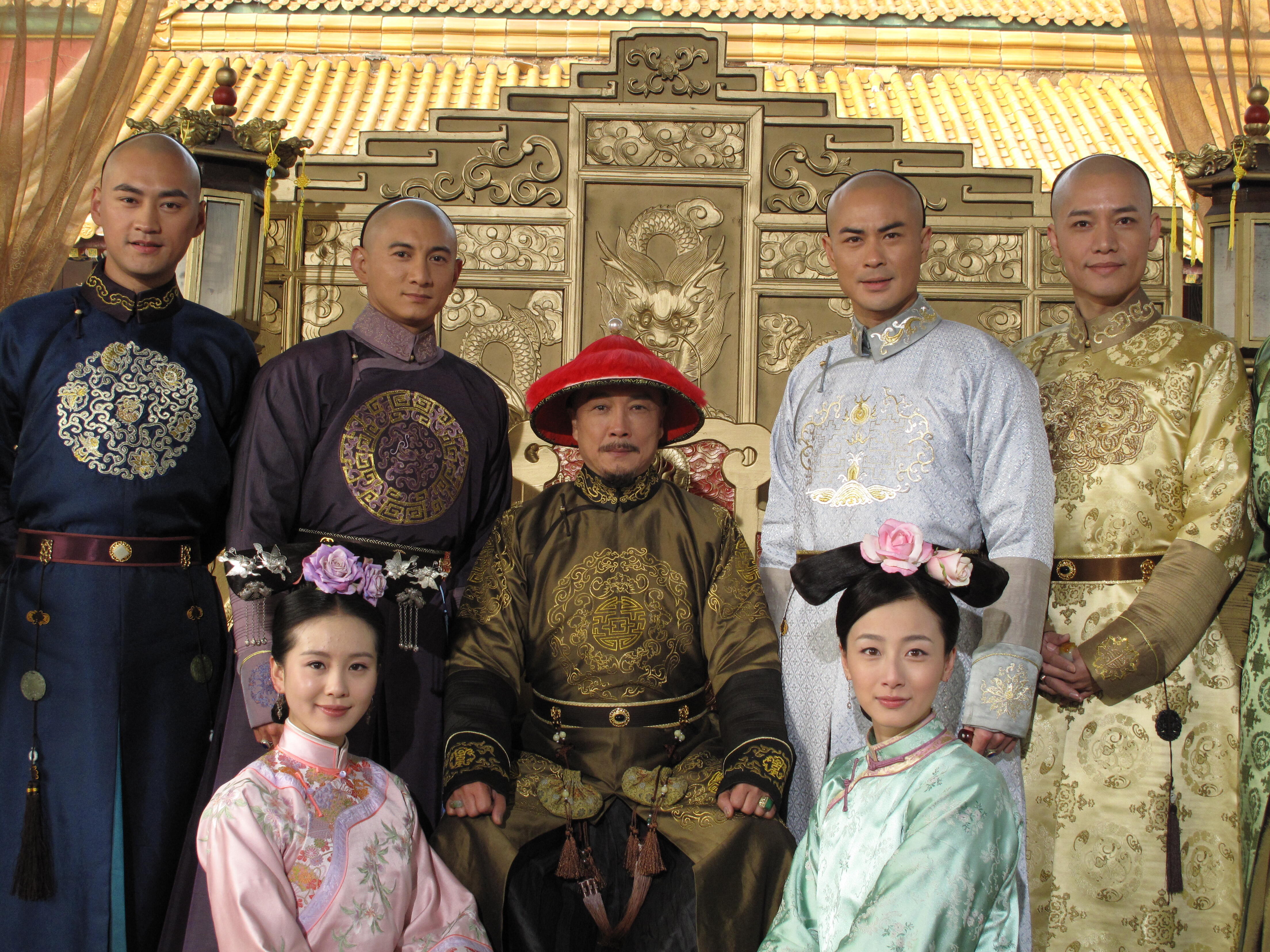 看到刘松仁老师分享的步步惊心剧照，刘诗诗嫩得能掐出水来，皮肤好白，真的是水光肌诶