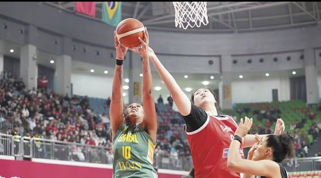 长沙“模拟考” 心跳到最后｜体育明星中国女篮 中国女篮热身赛长沙站首场鏖战，19