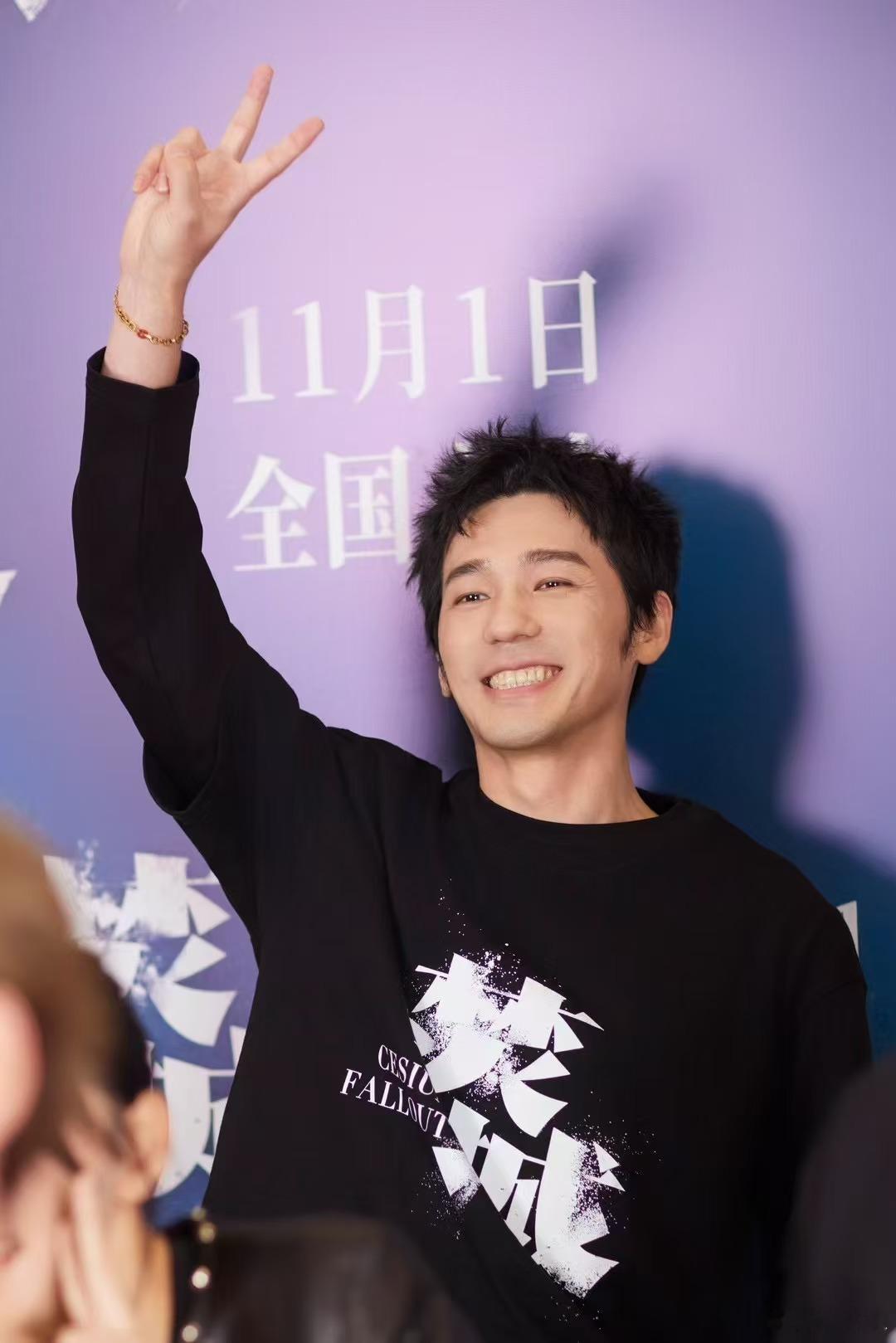 #方言绕口令是白宇的统治区#白宇这人真的很实在啊，让他来段绕口令，他马上就开始。