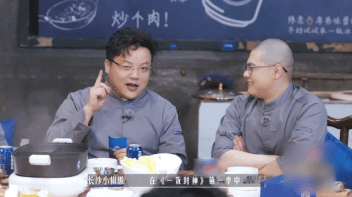 被谢霆锋淘汰选手选择复仇没想到还有这样的回旋镖，对于这次的酱酱小公主来说也是准备