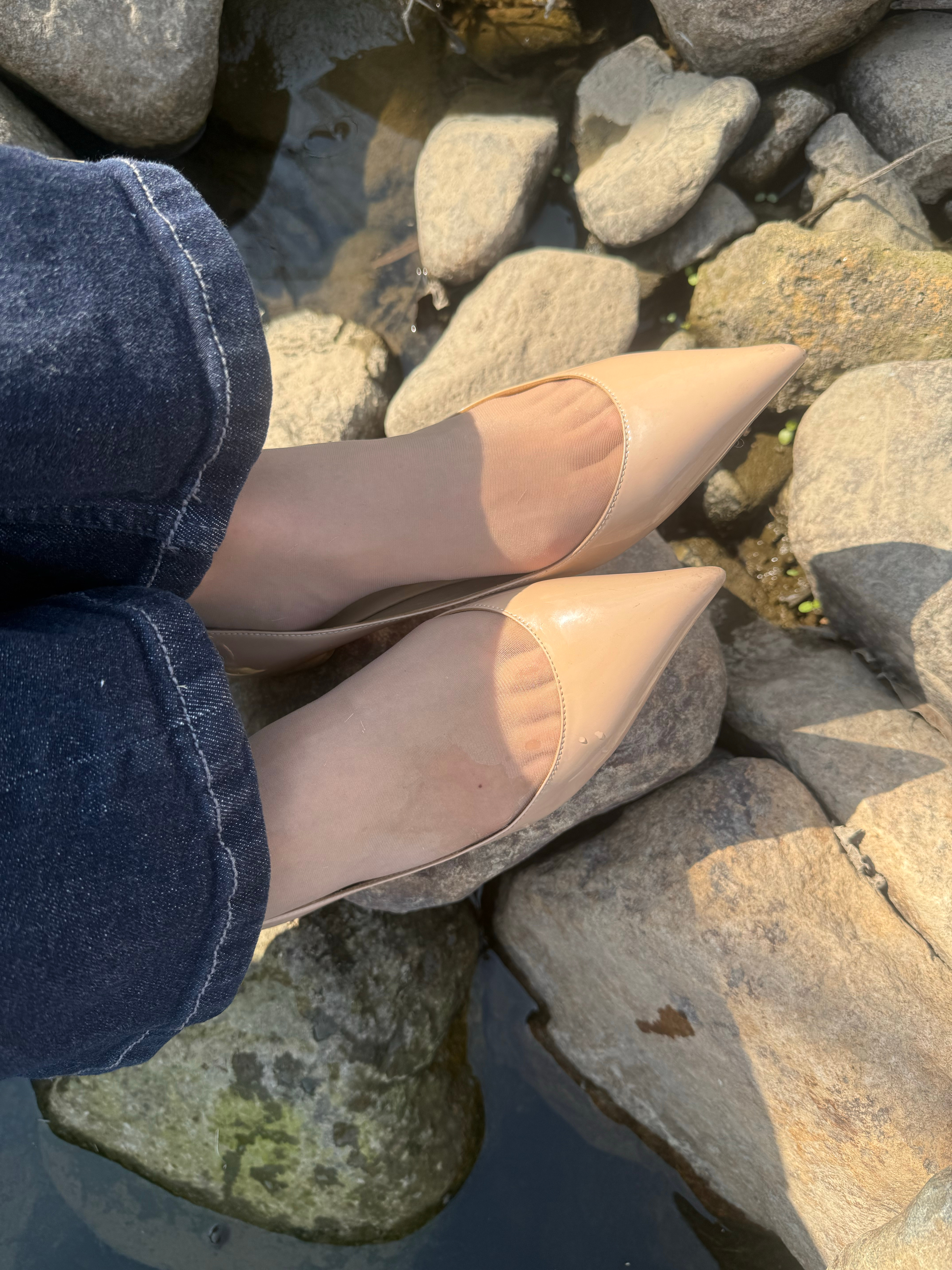 怎么多了一颗痣 