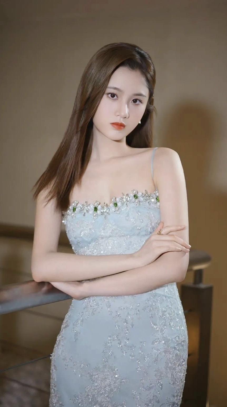 张慧雯 路上见识世界 途中认清自己！