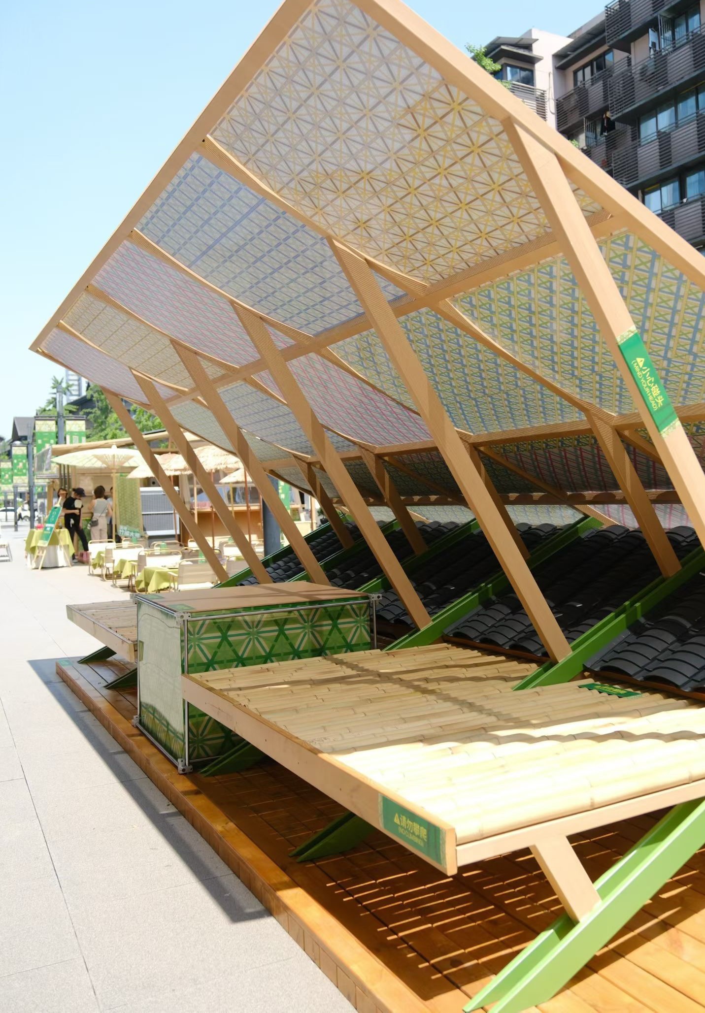 周末快乐在成都晶融汇 ·蜀地风物南糠市街焕新开街，体验一场非遗竹韵闲趣之约 🎋