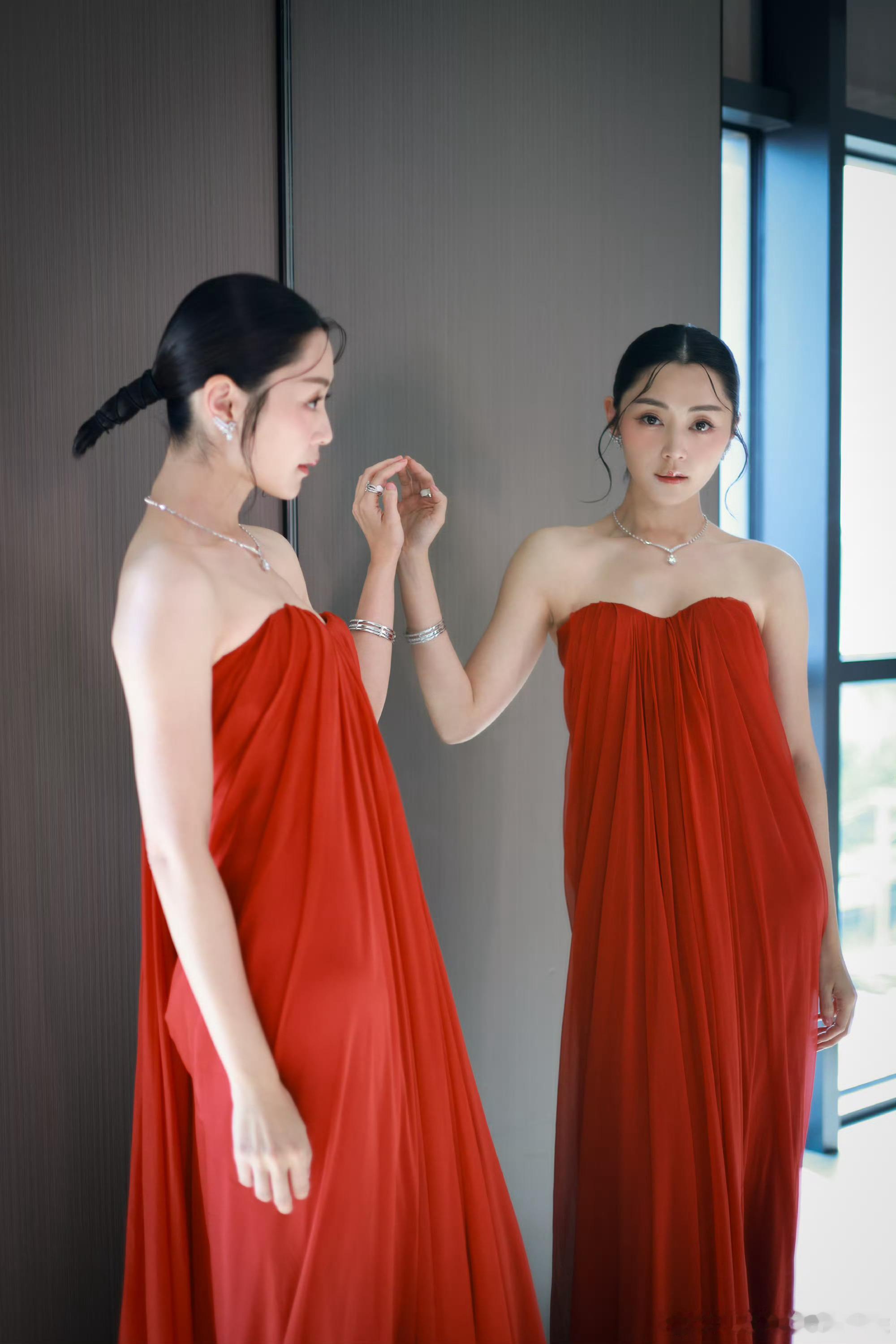 卫诗雅百花奖最佳女主应该就是破地狱这部戏了恭喜卫诗雅子华神呢