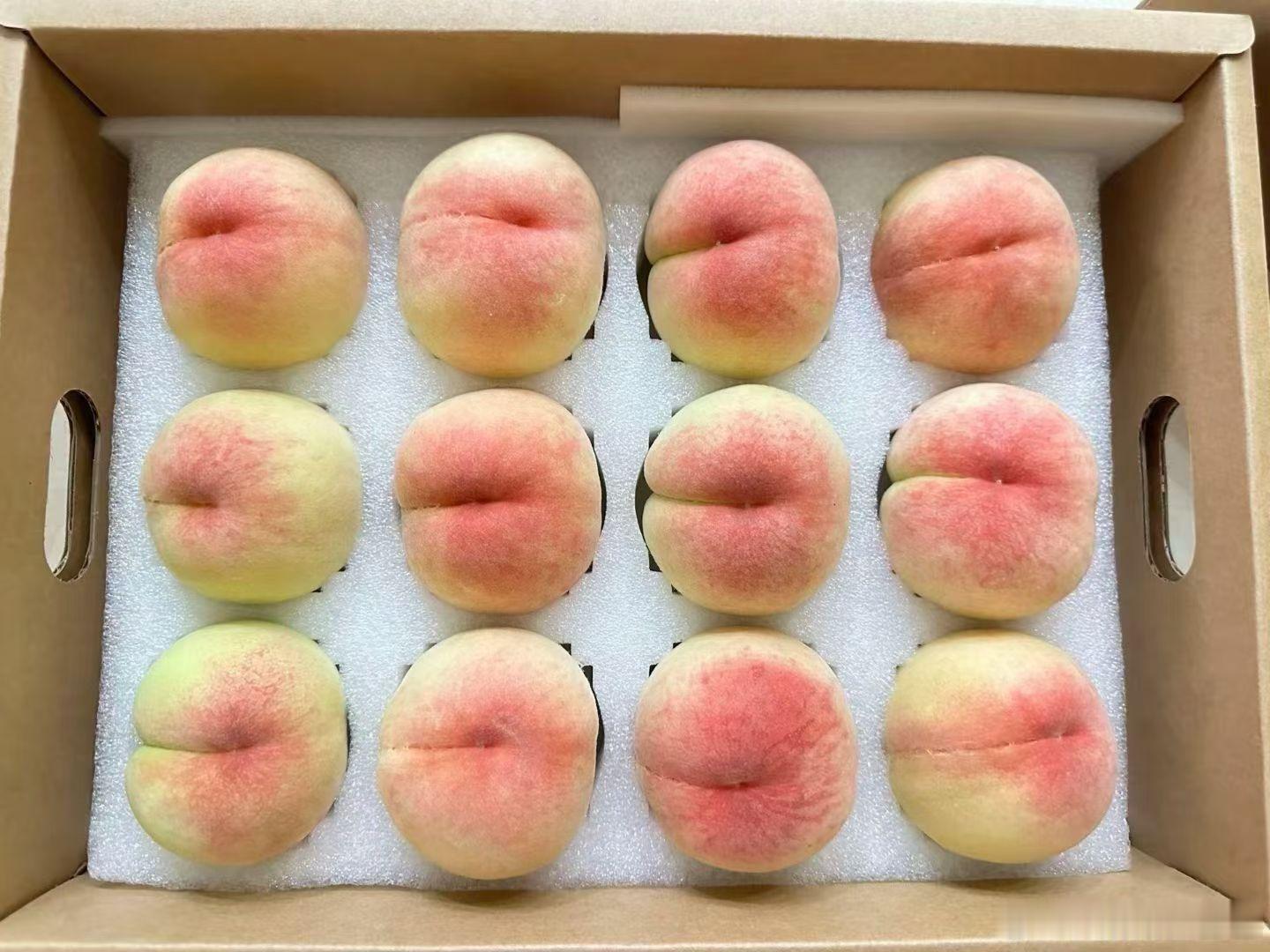 2026年收到的第一箱阳山水蜜桃🍑 