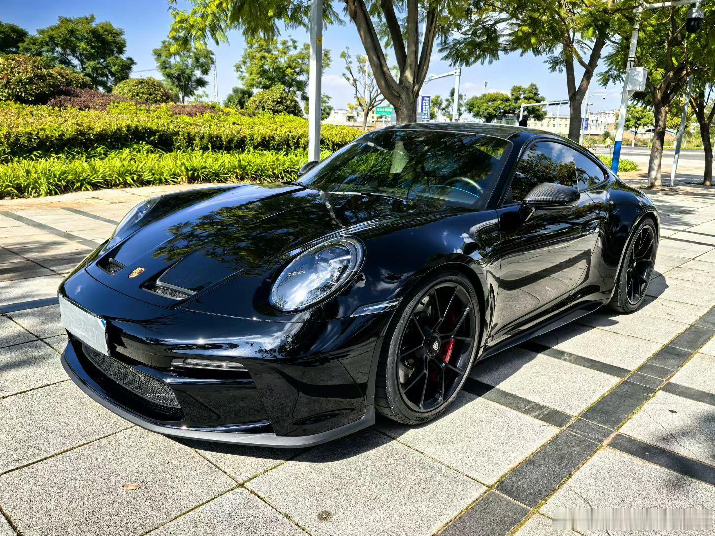 保时捷911 GT3 touring手动，25年7300公里，碳顶，碳陶，音响、