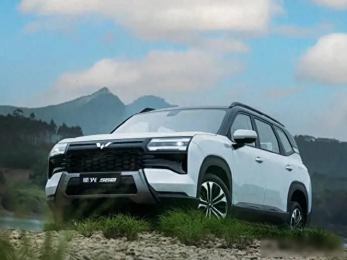 万万没想到，一个不到30平米的蔬菜水果超市，年纯利润收入居然可以达到30万，真是